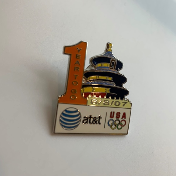 Olympic Games 2008 Countdown 8/8/07 One Year to Go USA AT&T Lapel Pin - Picture 2 of 9